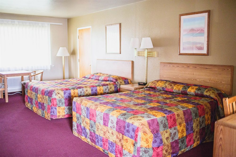 Vino Inn & Suites アタスカデロ エクステリア 写真