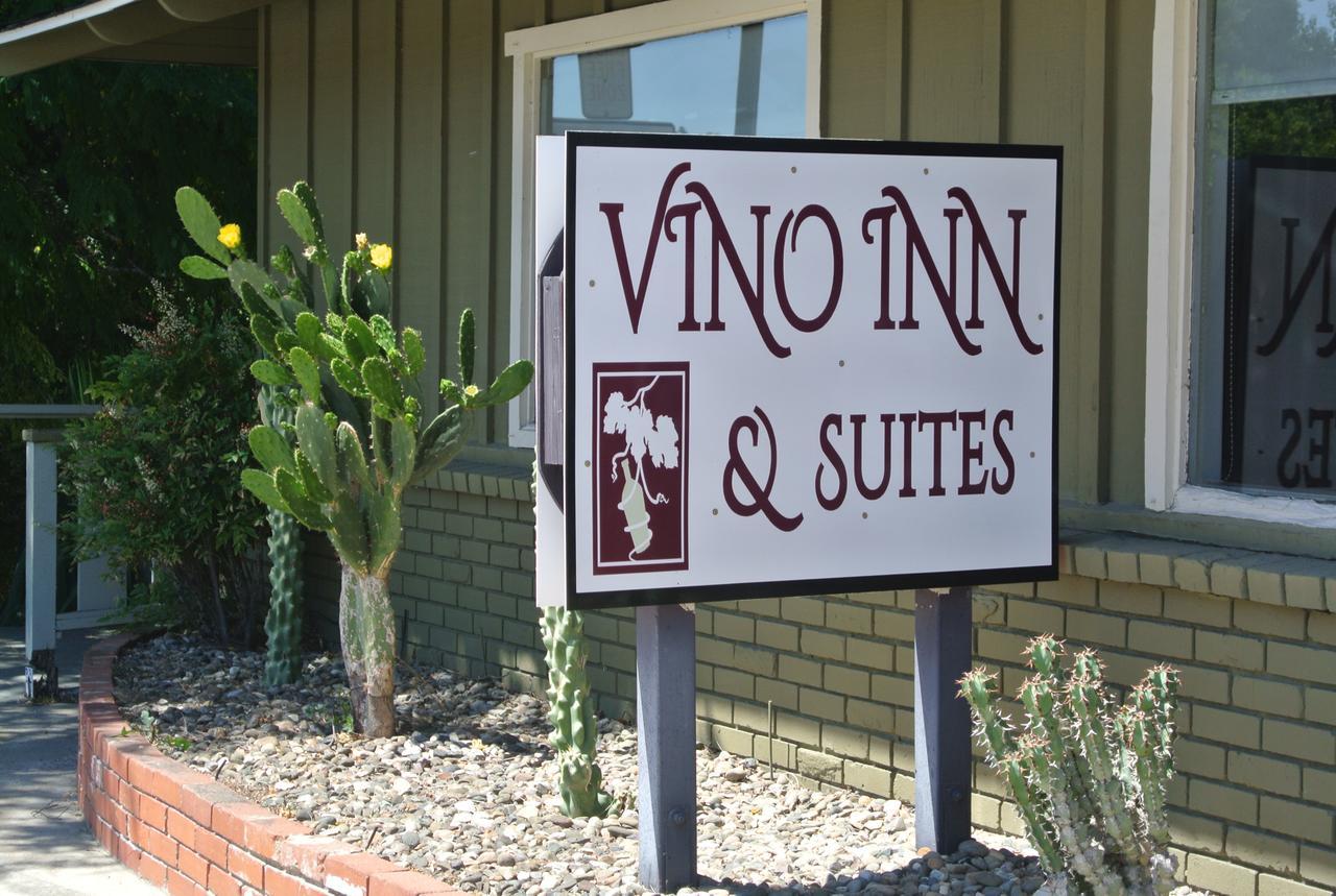 Vino Inn & Suites アタスカデロ エクステリア 写真